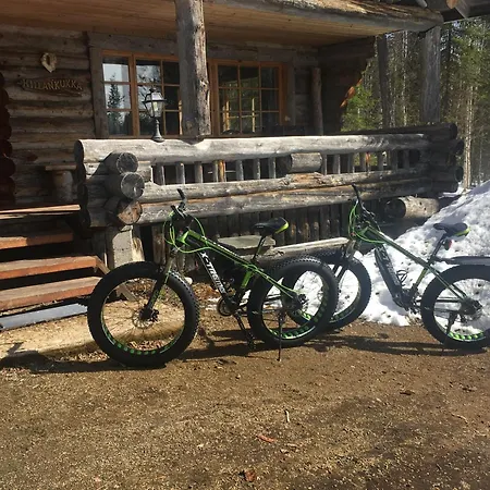 Chalet Hillankukka