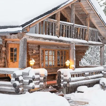 Chalet Hillankukka